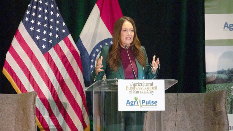USDA moves to bolster farmers with large crop purchase